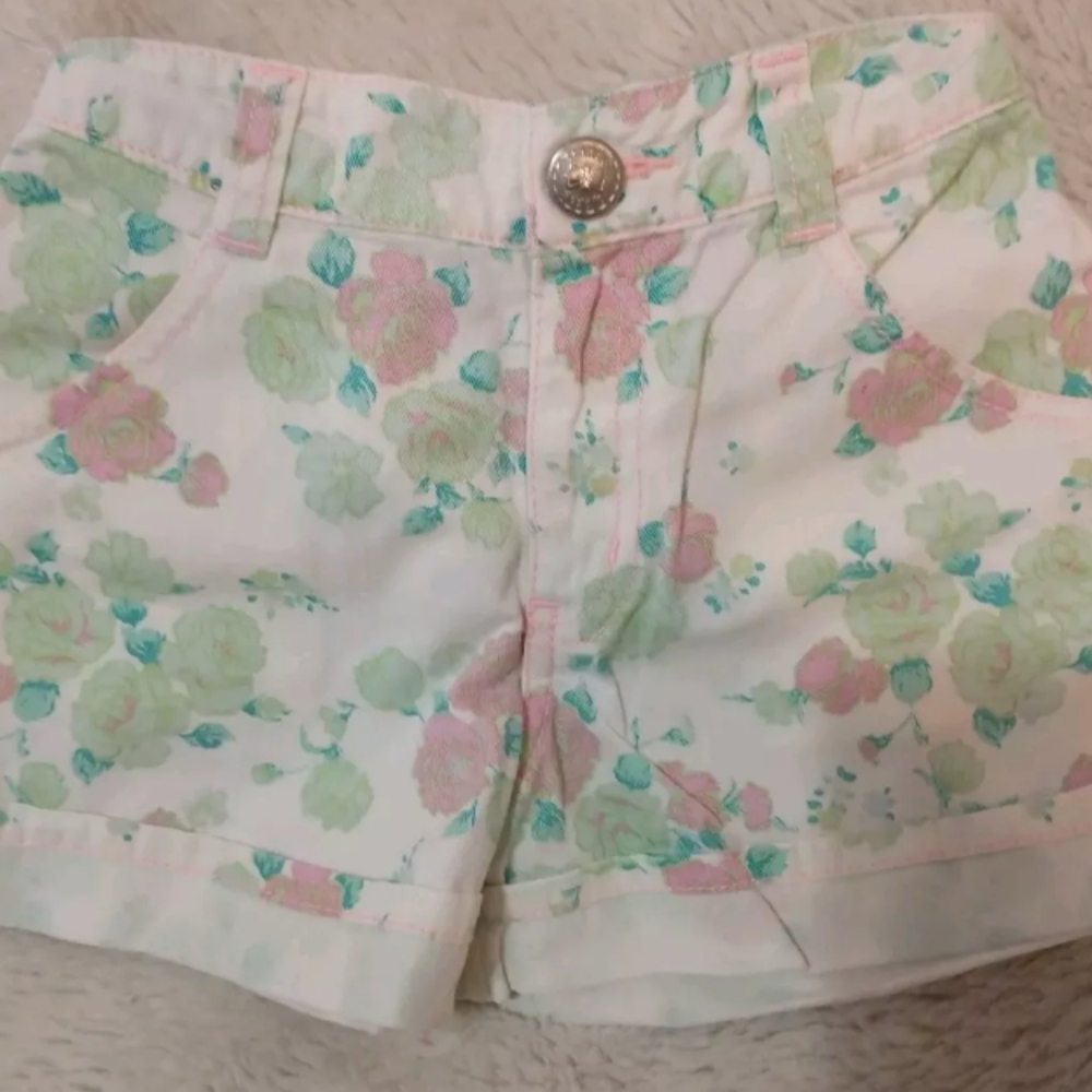Mezzo Piano Pastel Floral Shorts